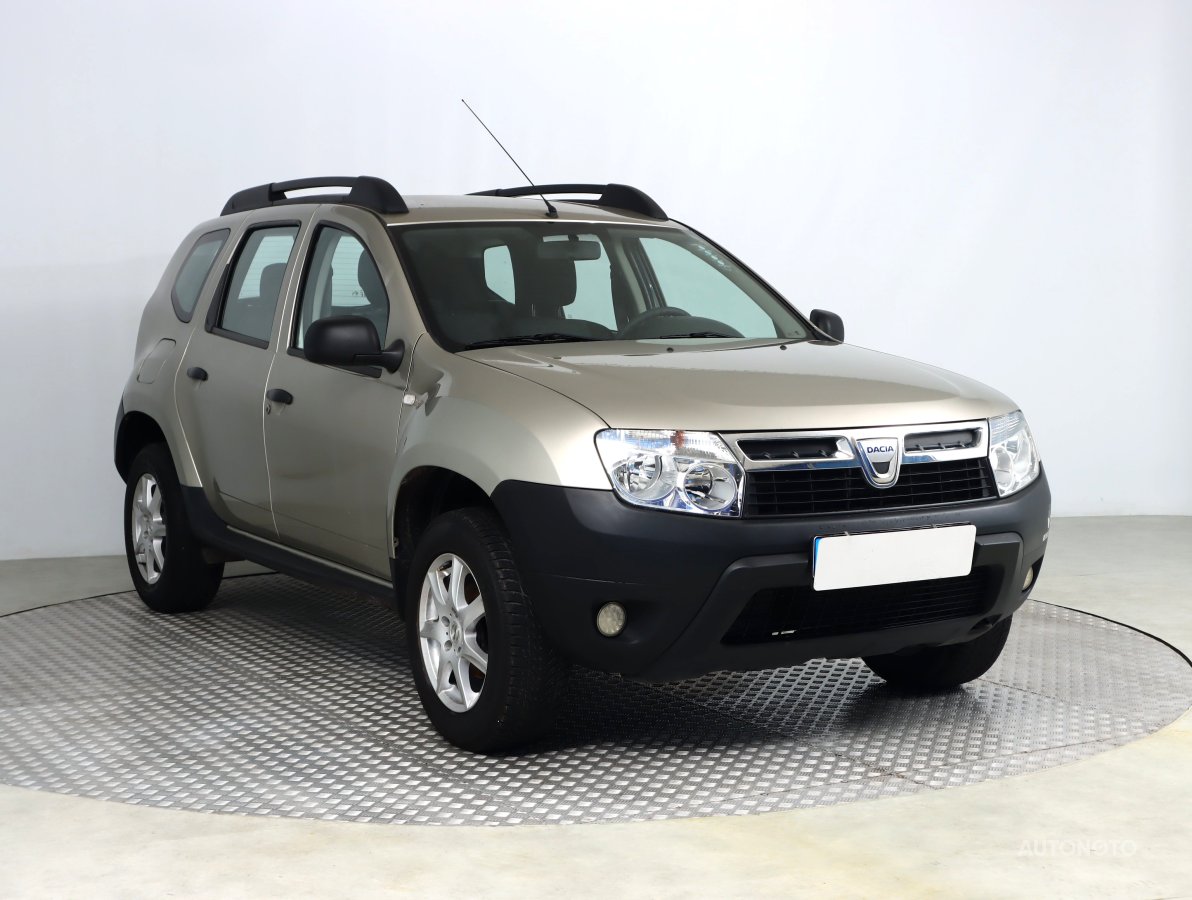 Dacia Duster, 2011 - celkový pohled