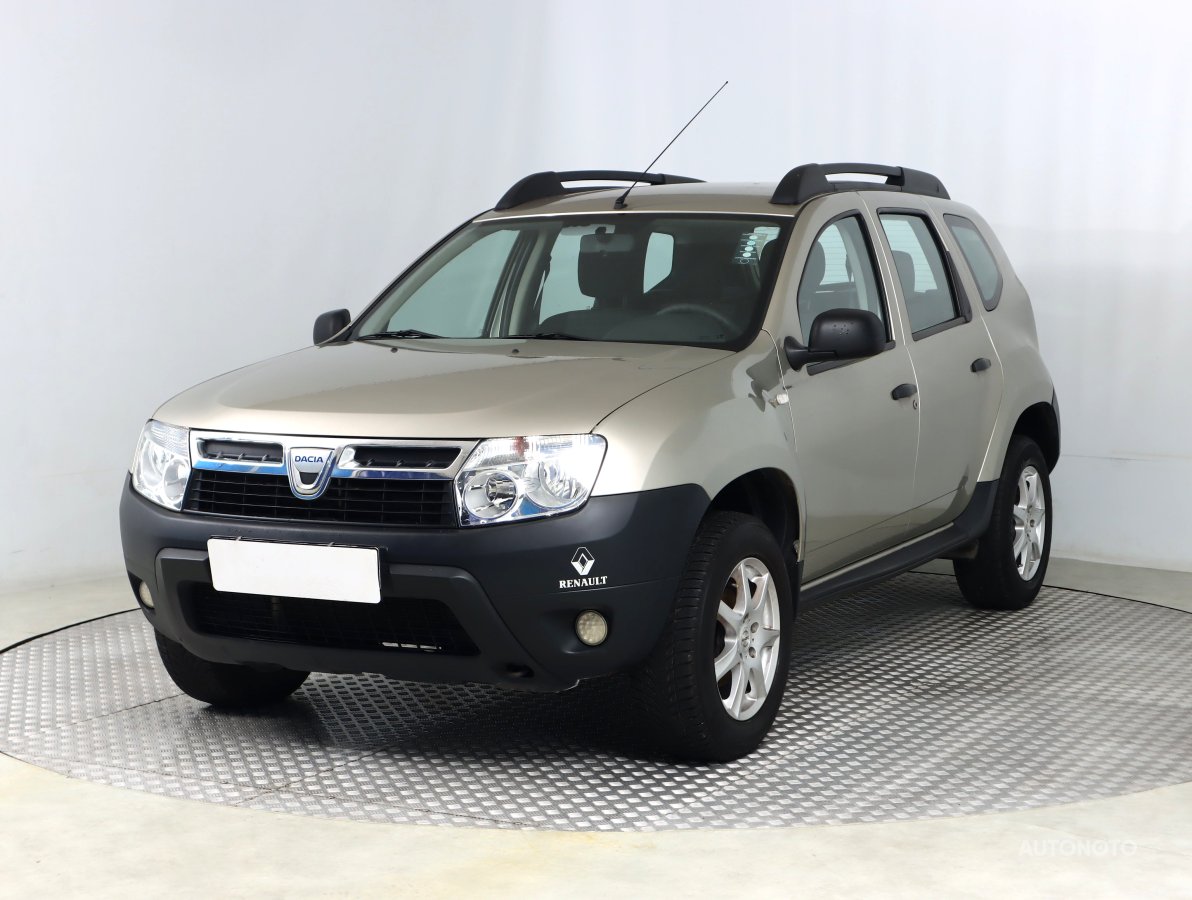 Dacia Duster, 2011 - pohled č. 3