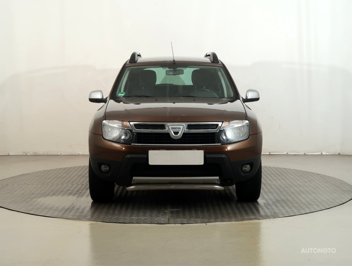 Dacia Duster, 2011 - pohled č. 2