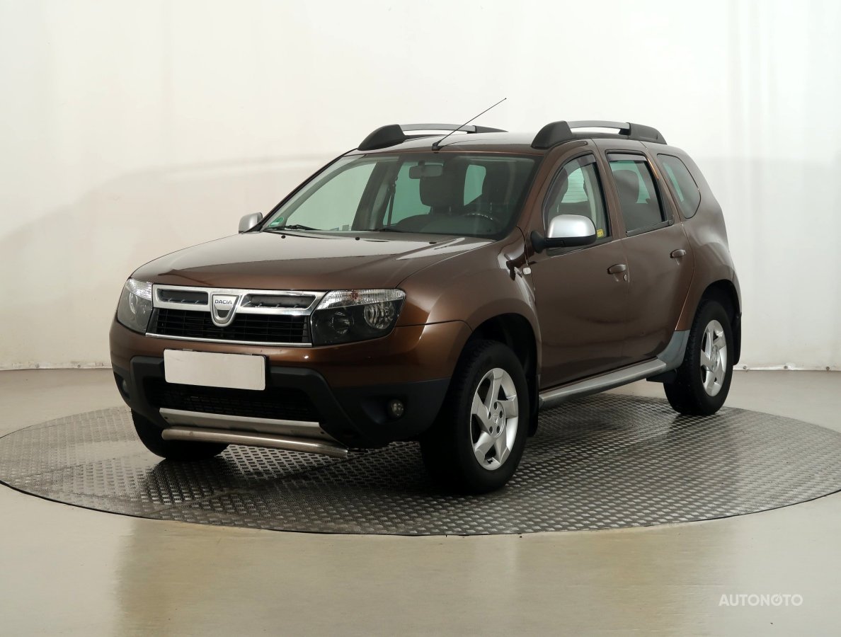 Dacia Duster, 2011 - pohled č. 3