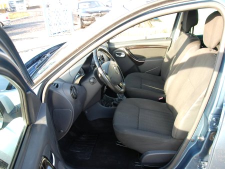 Dacia Duster, 2011 - pohled č. 6