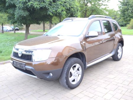 Dacia Duster, 2011