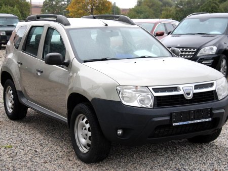 Dacia Duster, 2010 - pohled č. 2