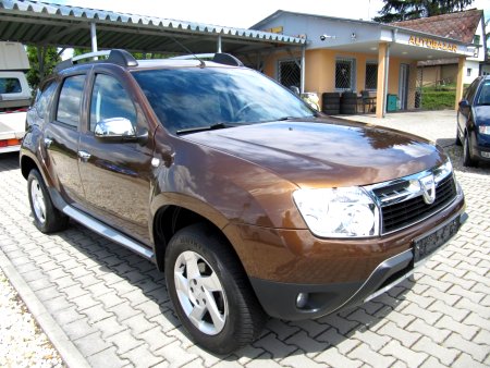 Dacia Duster, 2011 - pohled č. 3