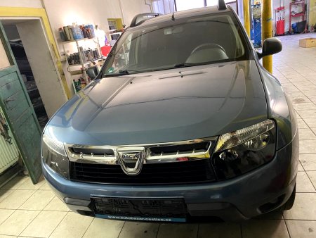 Dacia Duster, 2012 - pohled č. 3