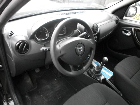 Dacia Duster, 2011 - pohled č. 10