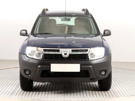 Dacia Duster, 2010 - pohled č. 2