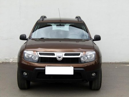 Dacia Duster, 2012 - pohled č. 2