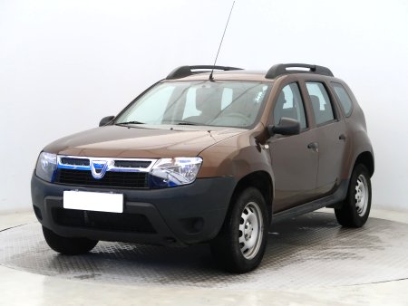 Dacia Duster, 2012 - pohled č. 3