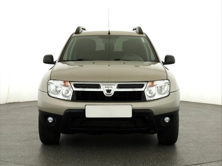 Dacia Duster, 2012 - pohled č. 2