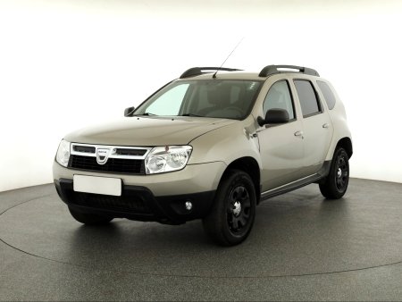 Dacia Duster, 2012 - pohled č. 3