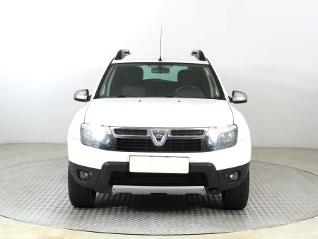 Dacia Duster, 2012 - pohled č. 2