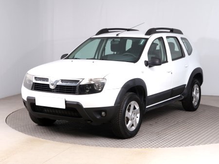 Dacia Duster, 2013 - pohled č. 3