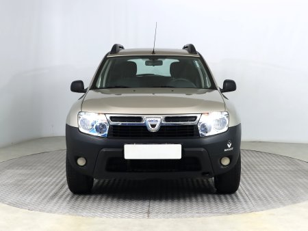 Dacia Duster, 2011 - pohled č. 2