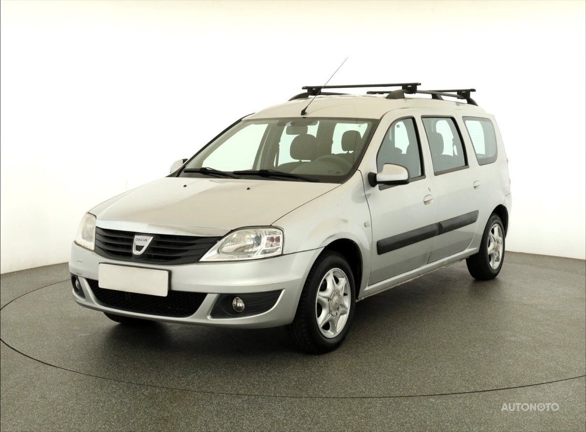 Dacia Logan, 2011 - pohled č. 3