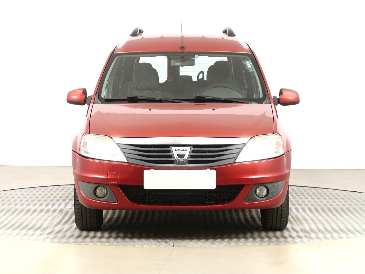 Dacia Logan, 2011 - pohled č. 2