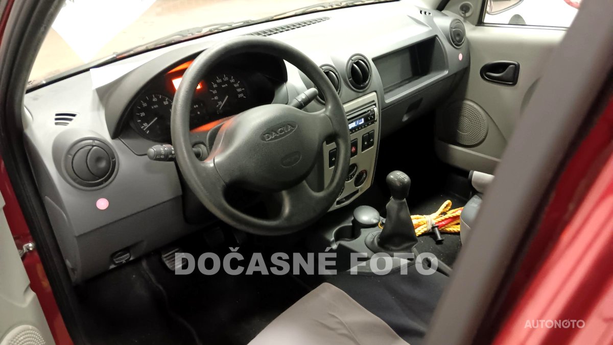 Dacia Logan, 2006 - pohled č. 3