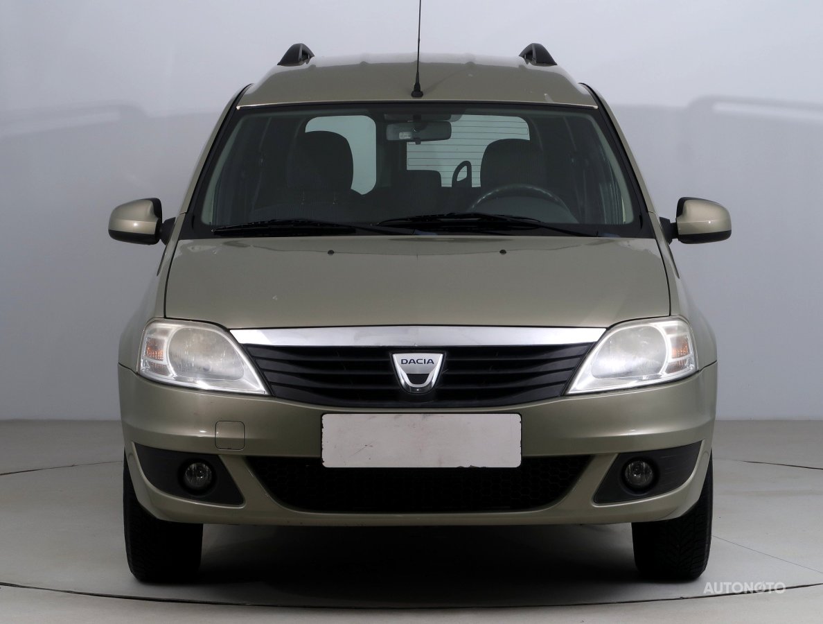 Dacia Logan, 2009 - pohled č. 2