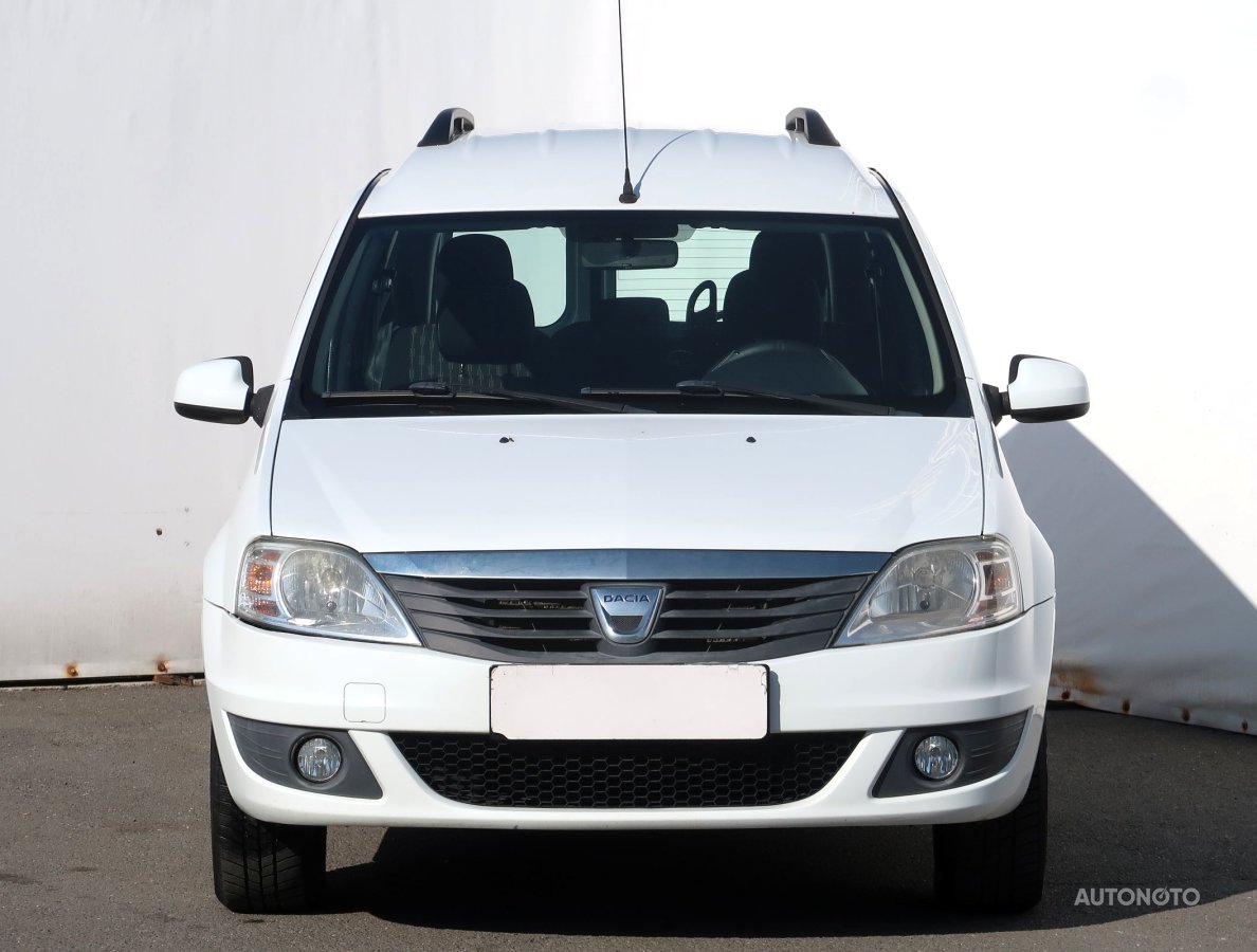 Dacia Logan, 2012 - pohled č. 2