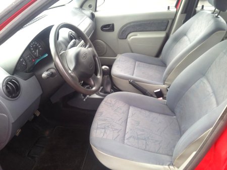 Dacia Logan, 2005 - pohled č. 8