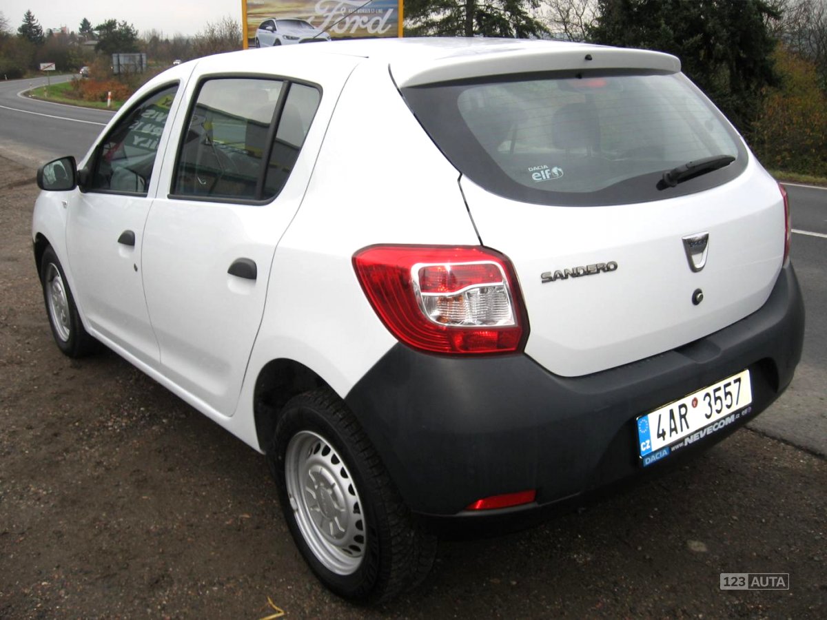 Dacia Sandero, 2015 - pohled č. 4
