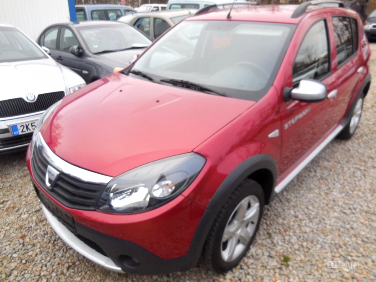 Dacia Sandero, 2010 - celkový pohled