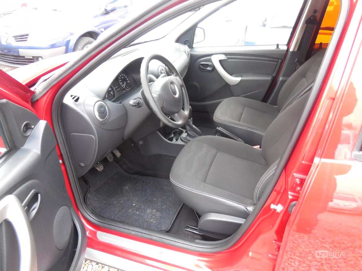 Dacia Sandero, 2010 - pohled č. 7