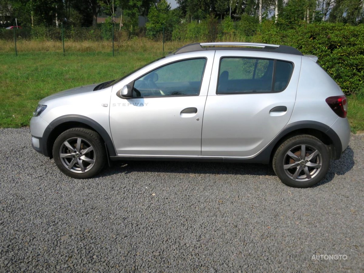 Dacia Sandero, 2013 - pohled č. 2