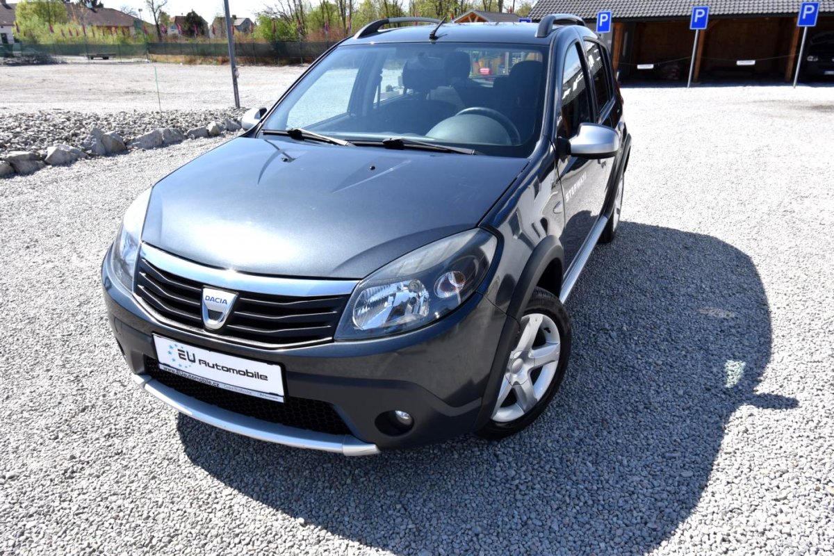 Dacia Sandero, 2009 - celkový pohled
