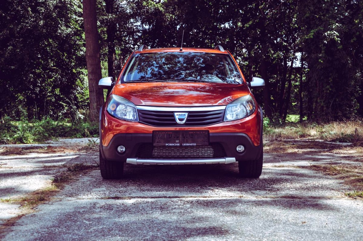 Dacia Sandero, 2012 - pohled č. 3
