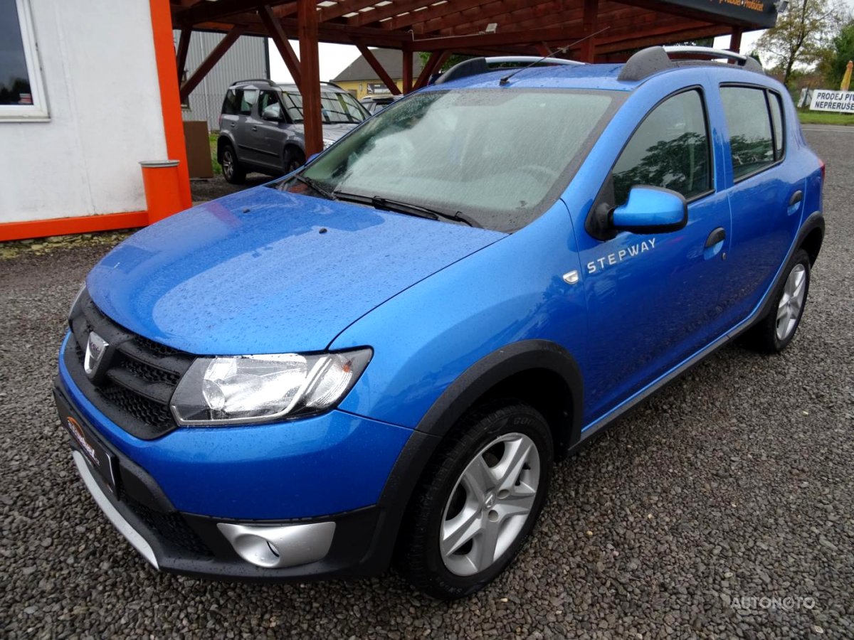 Dacia Sandero, 2013 - pohled č. 2