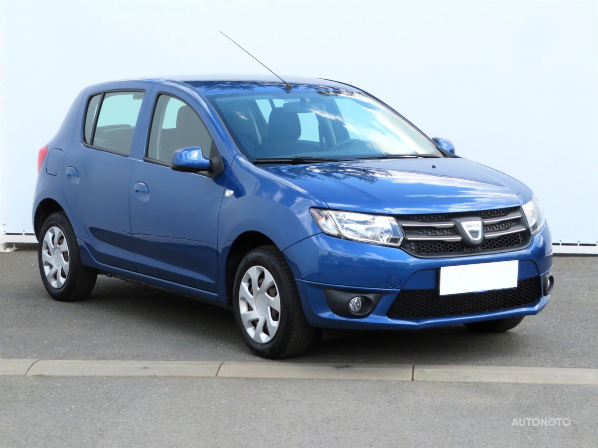 Dacia Sandero, 2013 - celkový pohled