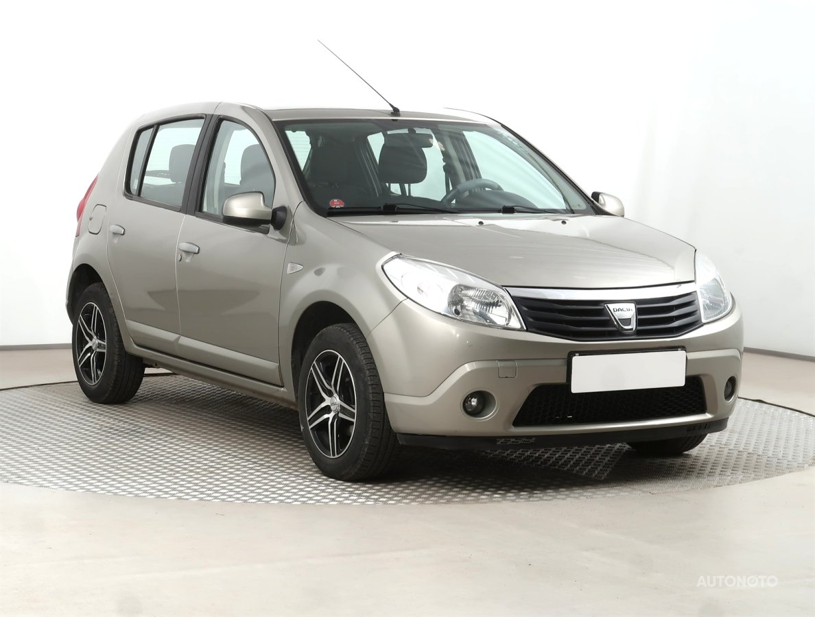 Dacia Sandero, 2009 - celkový pohled