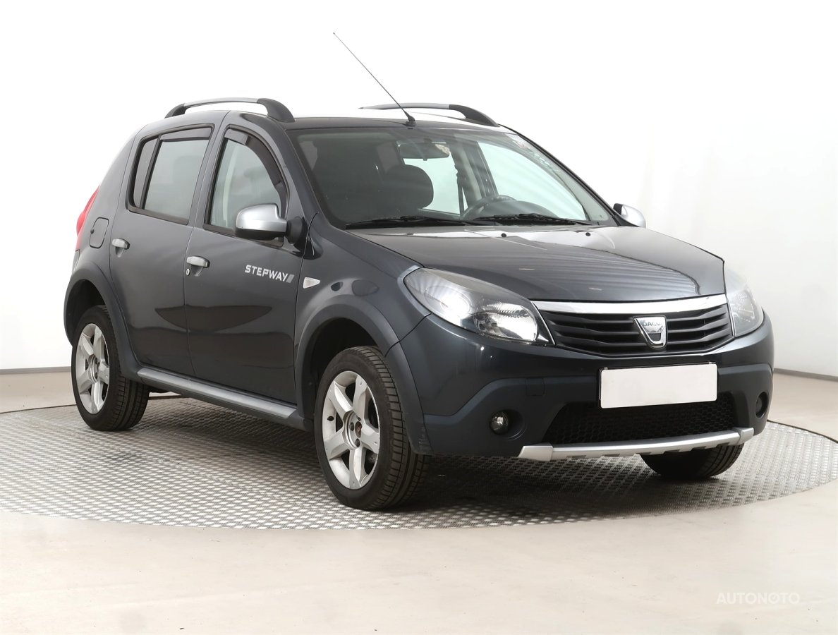 Dacia Sandero, 2010 - celkový pohled