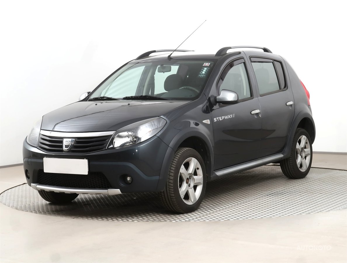 Dacia Sandero, 2010 - pohled č. 3