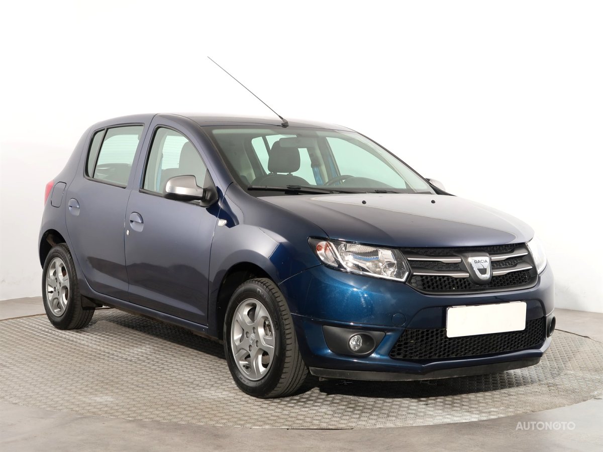 Dacia Sandero, 2015 - celkový pohled