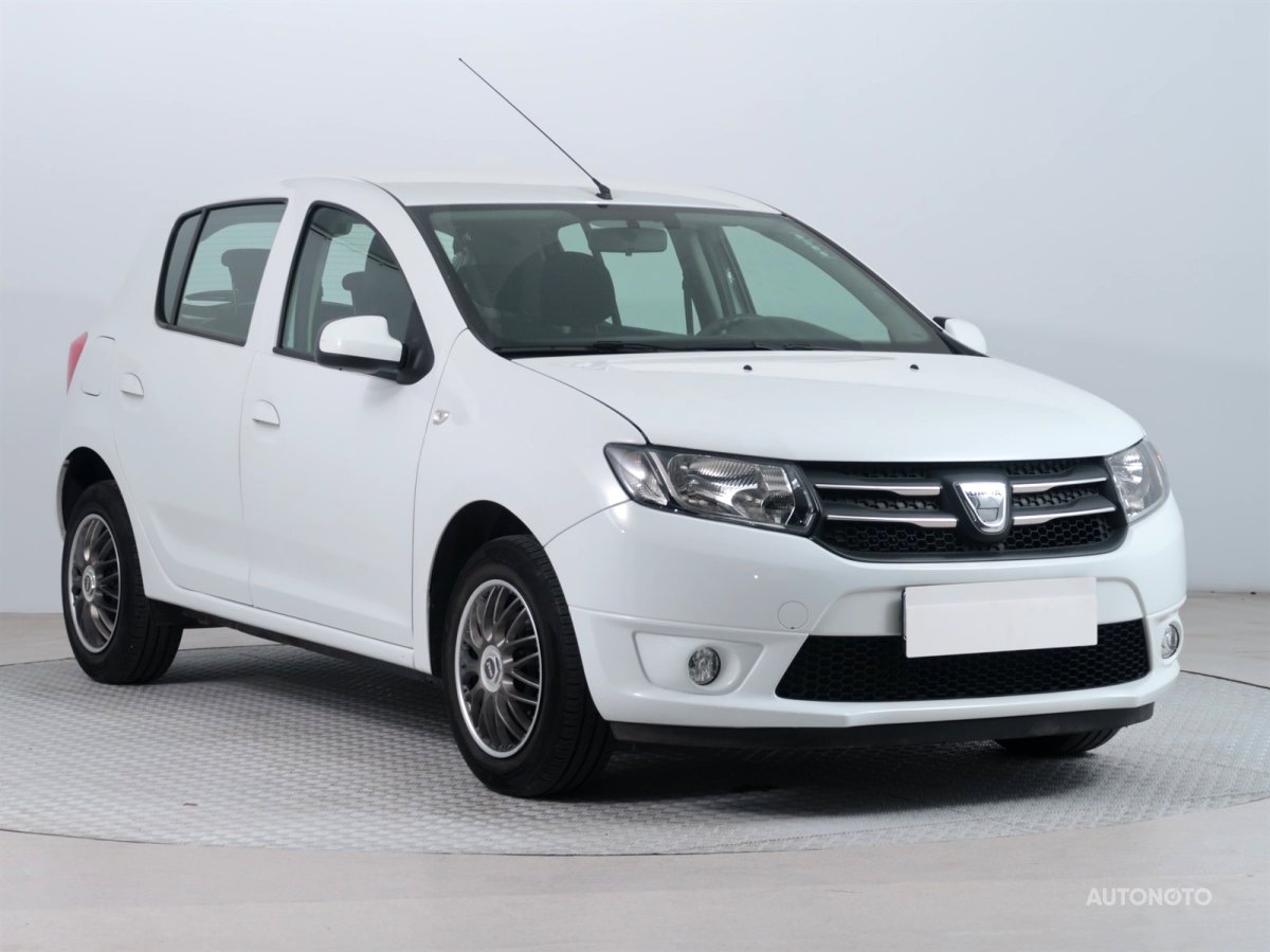 Dacia Sandero, 2015 - celkový pohled