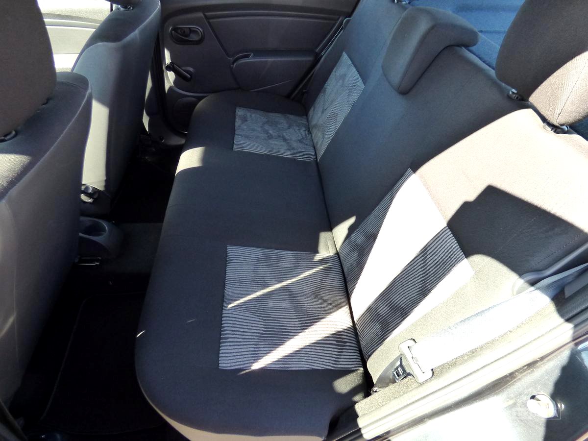 Dacia Sandero, 2010 - pohled č. 15