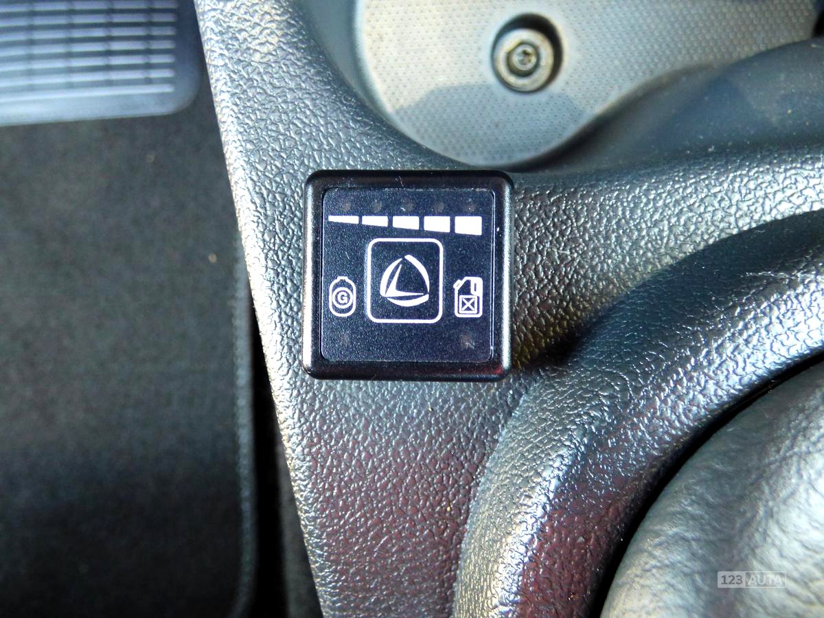 Dacia Sandero, 2010 - pohled č. 23