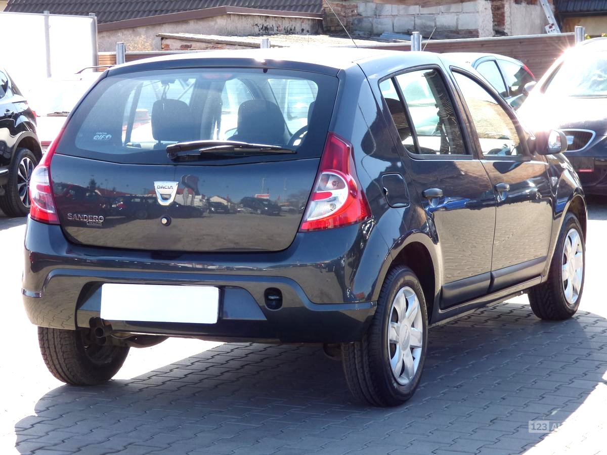Dacia Sandero, 2010 - pohled č. 5