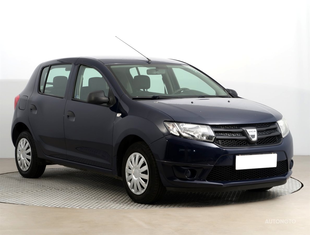 Dacia Sandero, 2013 - celkový pohled