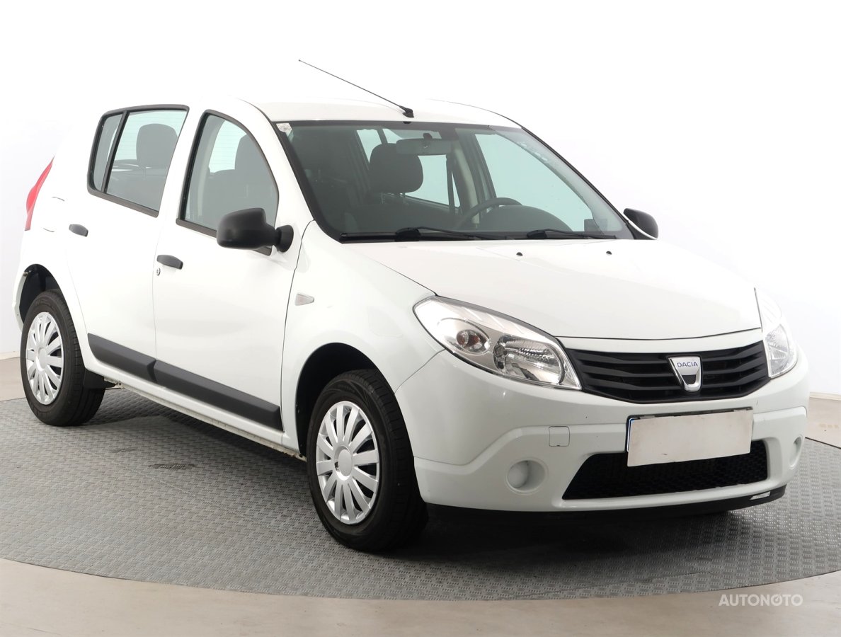 Dacia Sandero, 2010 - celkový pohled