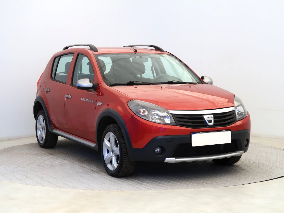 Dacia Sandero, 2010 - celkový pohled