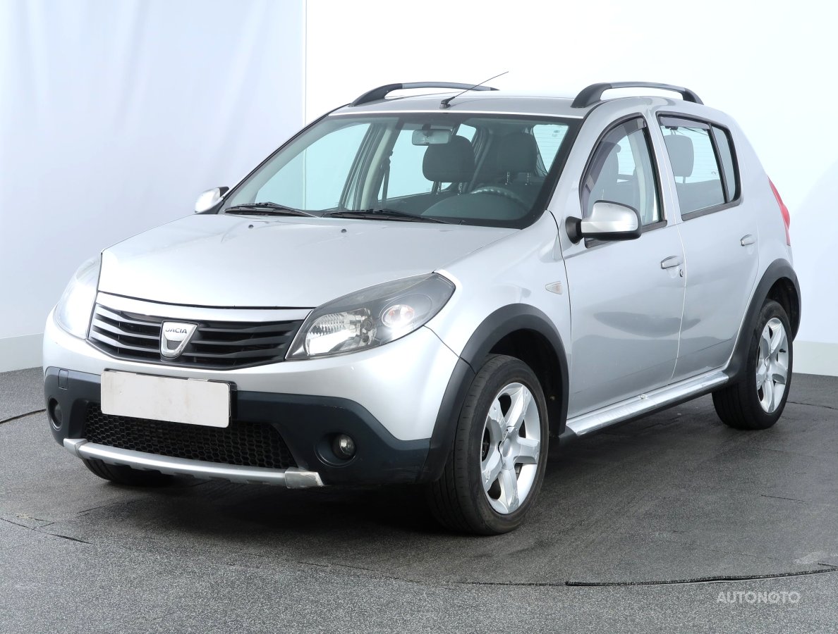 Dacia Sandero, 2009 - pohled č. 3