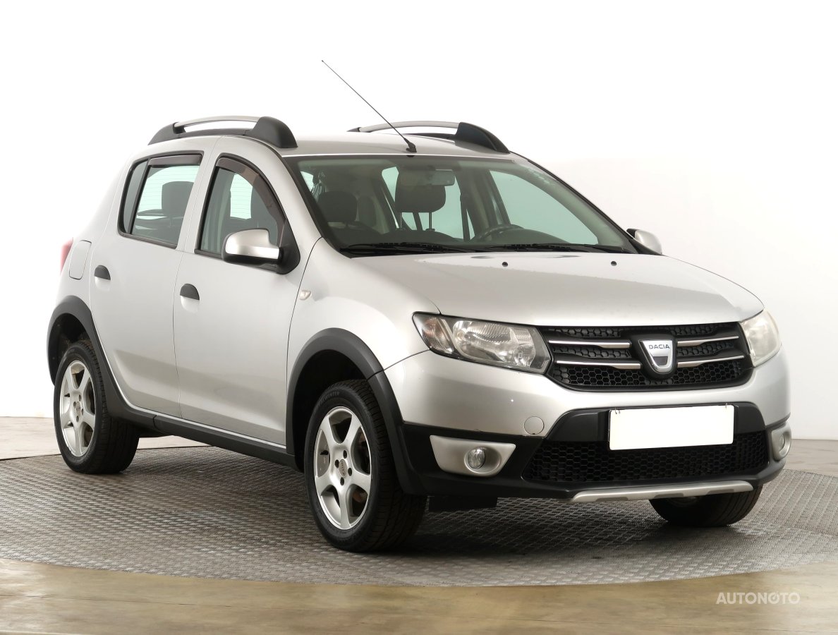 Dacia Sandero, 2014 - celkový pohled