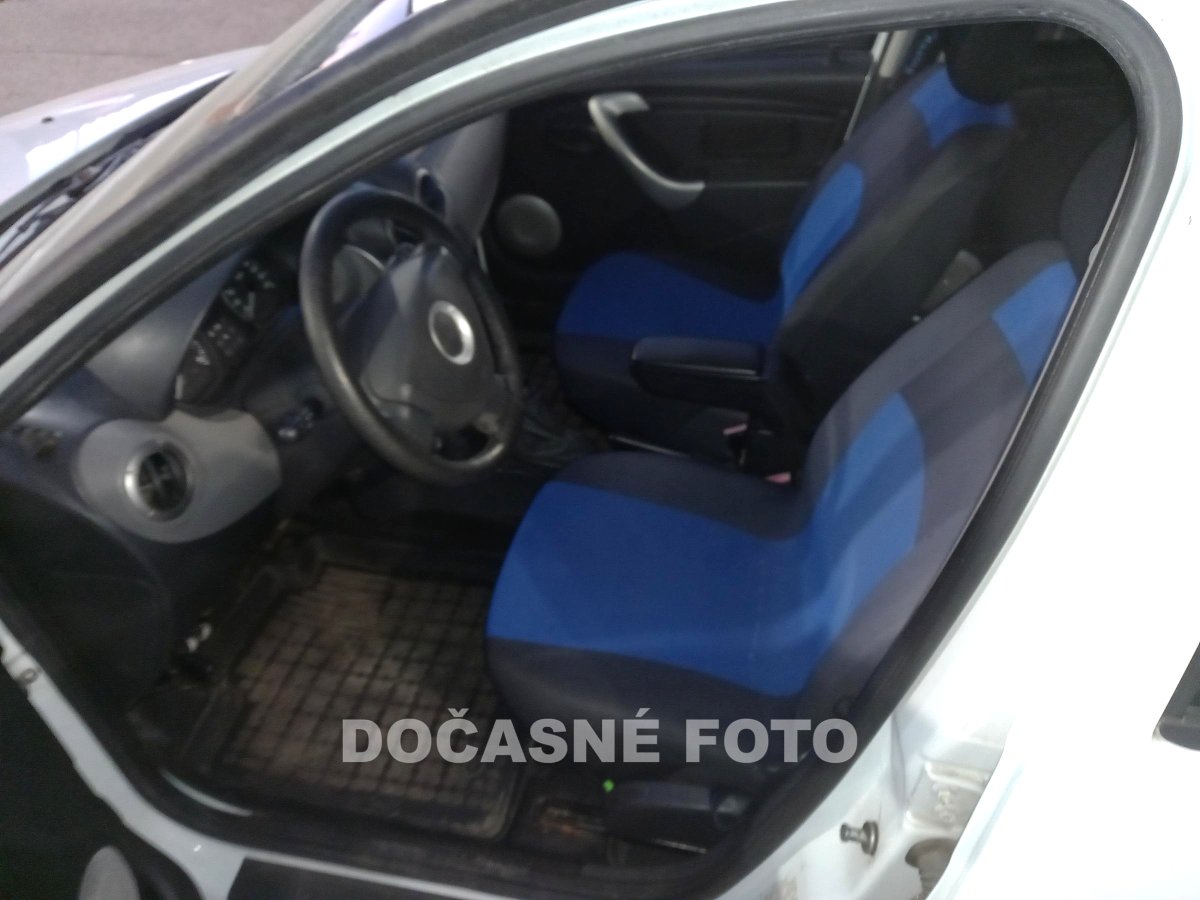 Dacia Sandero, 2010 - pohled č. 3