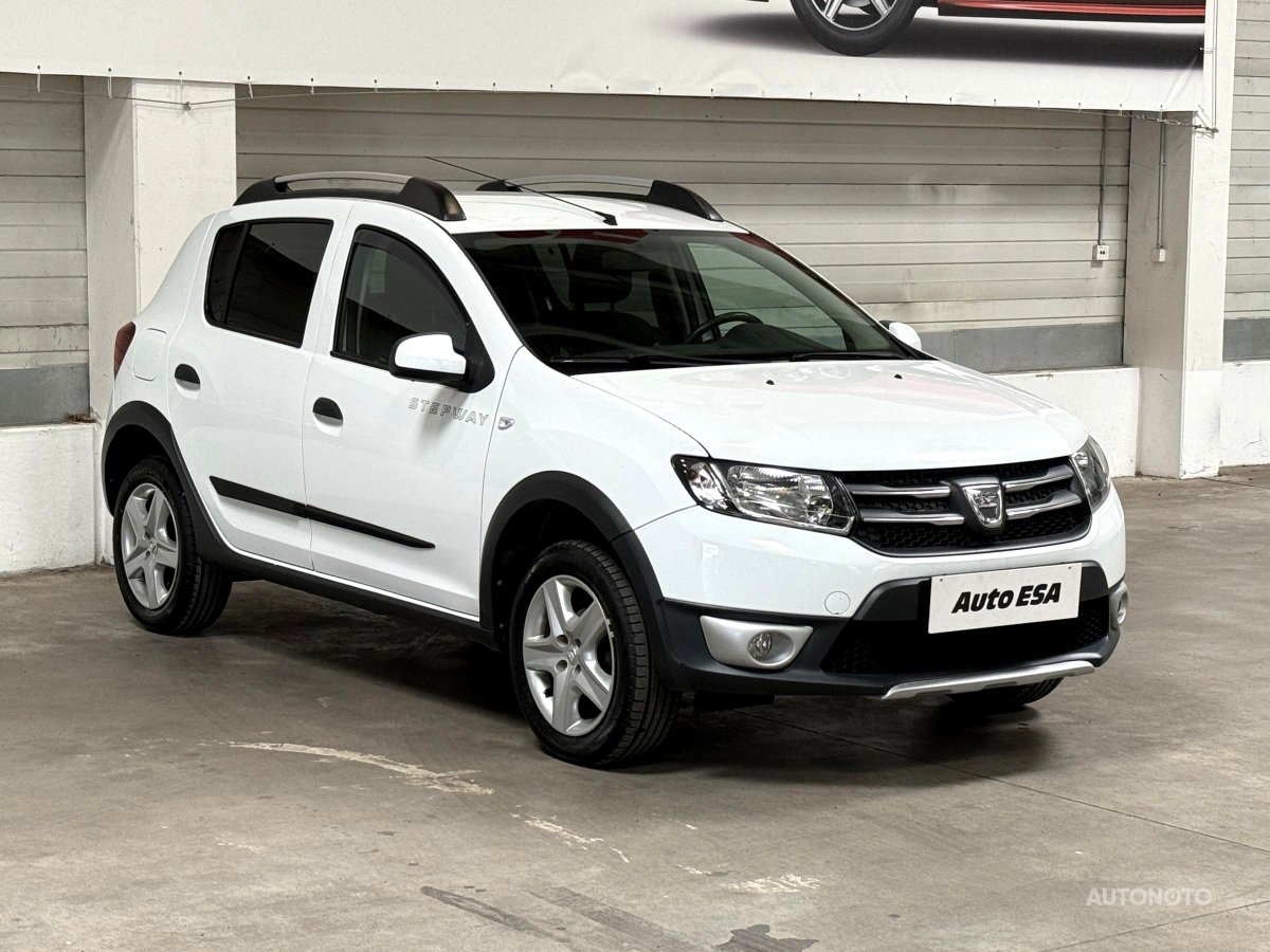 Dacia Sandero, 2013 - celkový pohled