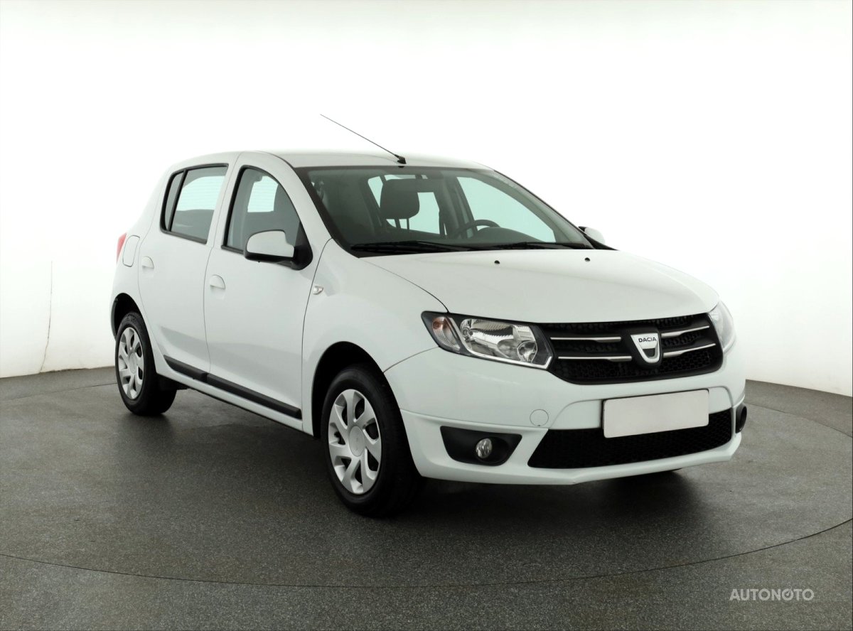 Dacia Sandero, 2015 - celkový pohled