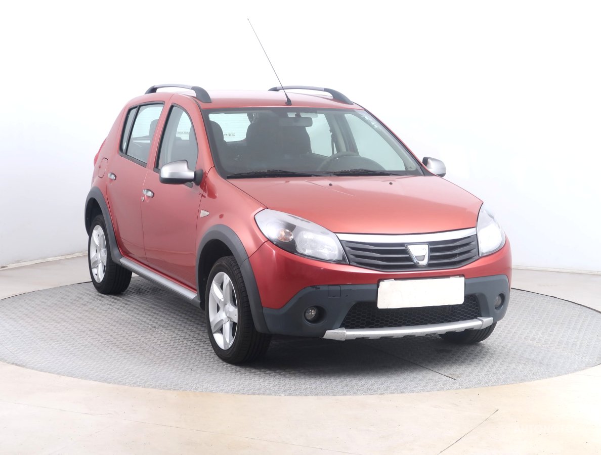 Dacia Sandero, 2010 - celkový pohled