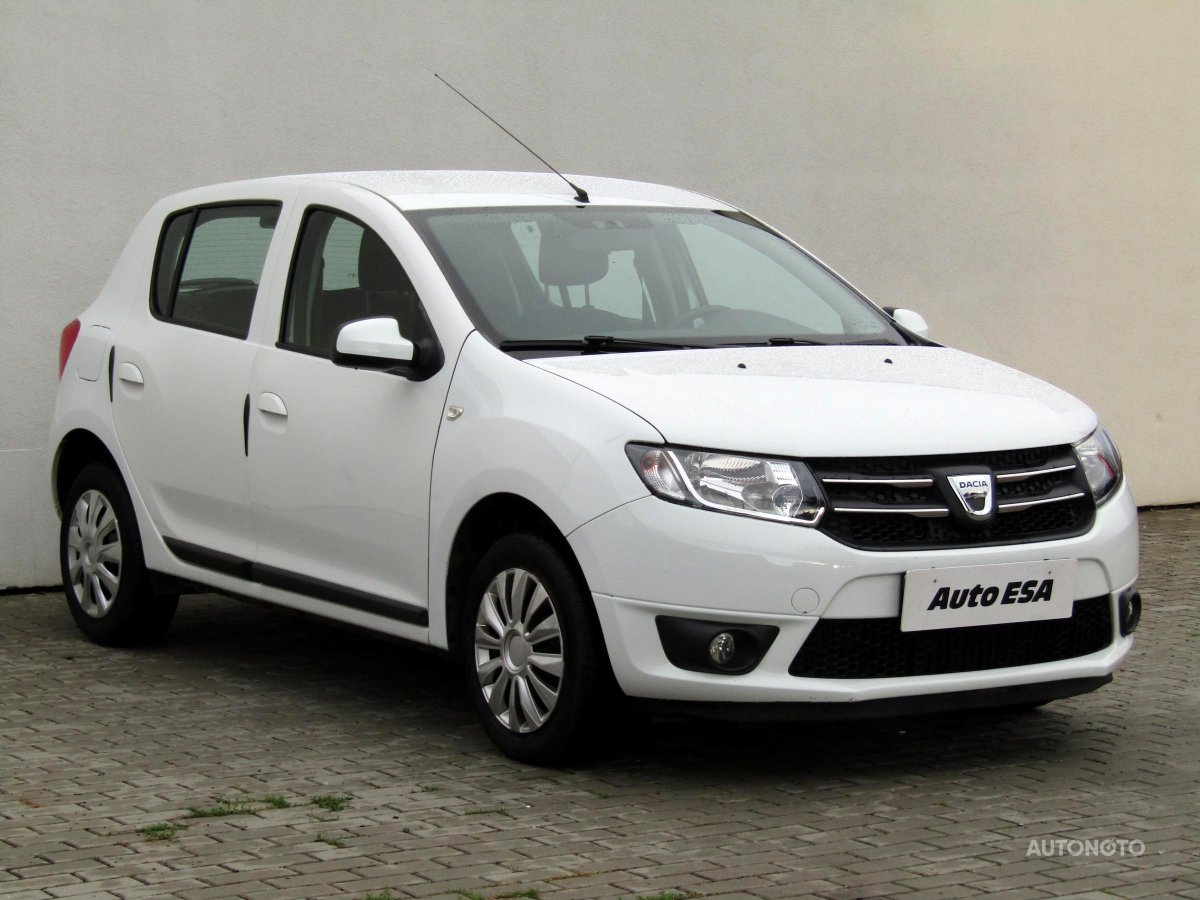 Dacia Sandero, 2015 - celkový pohled